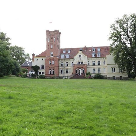 Schloss Lelkendorf, Fewo Gross Gievitz Extérieur photo