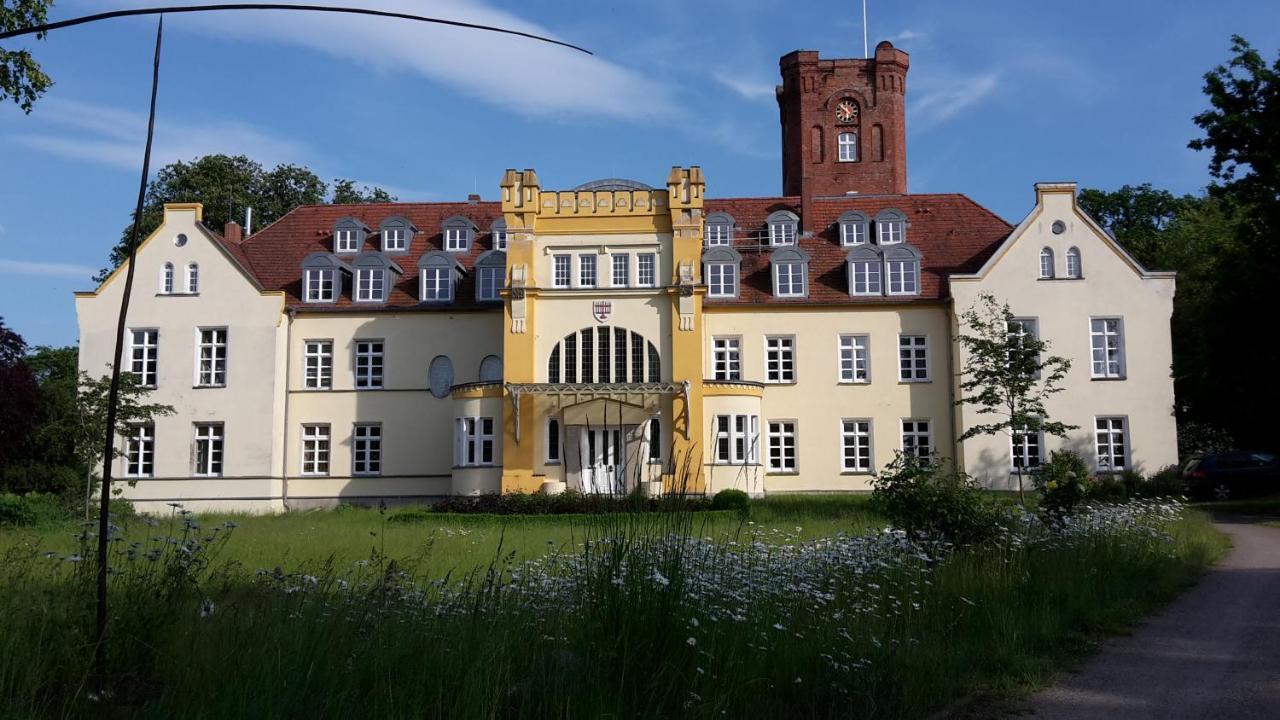 Schloss Lelkendorf, Fewo Gross Gievitz Extérieur photo