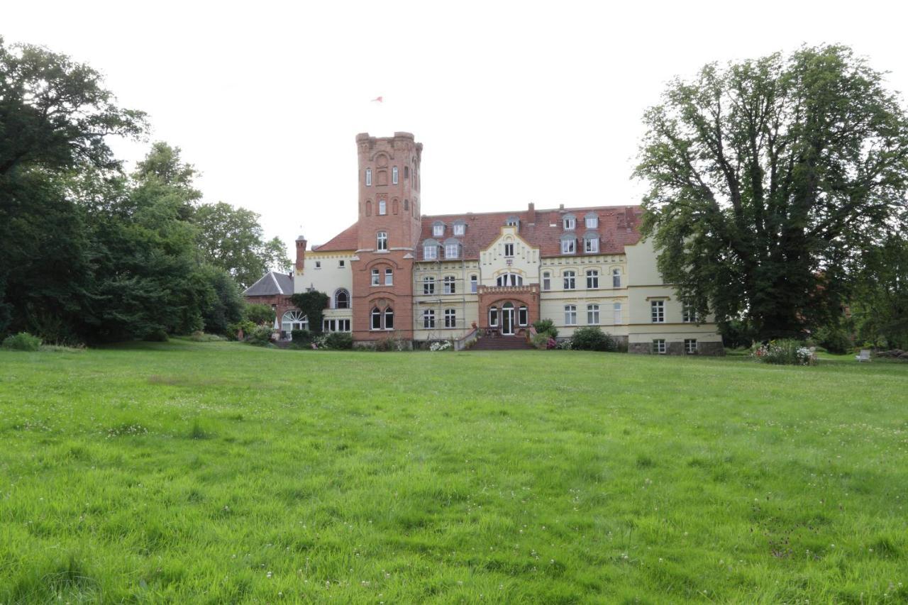 Schloss Lelkendorf, Fewo Gross Gievitz Extérieur photo